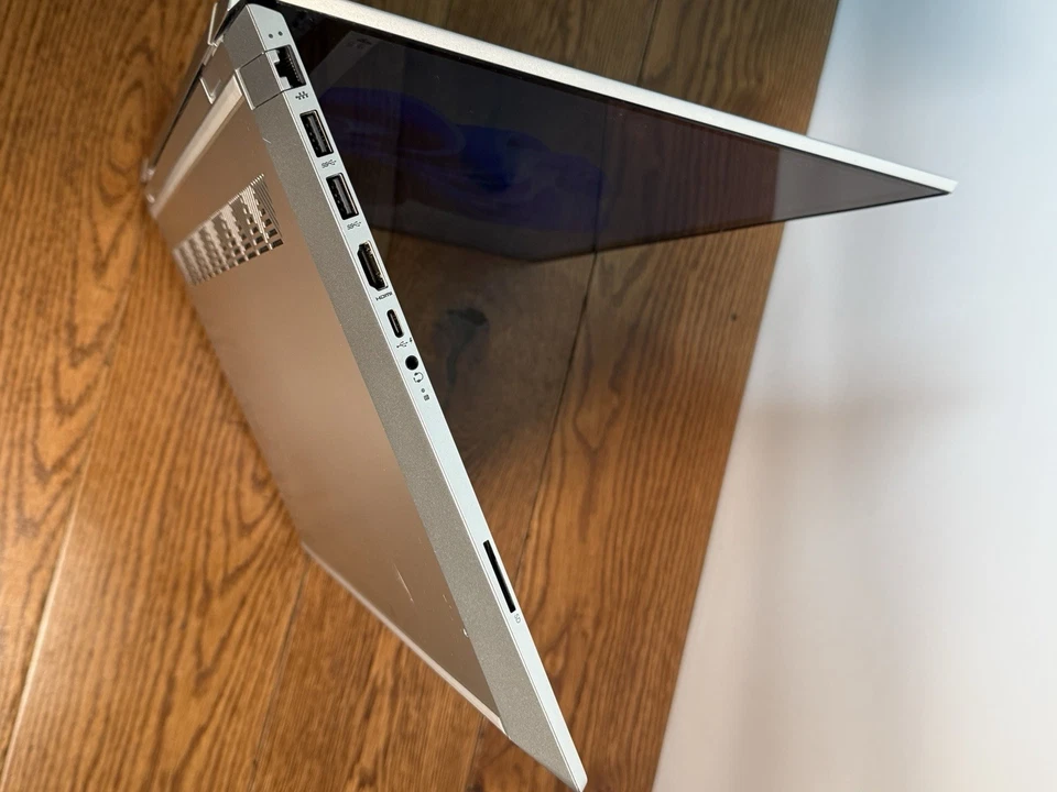 HP Envy 17-ce0576na – 17.3” FHD – Intel i7-8th 16GB RAM – 1.12TB NVIDIA MX250 - Image 4 of 4