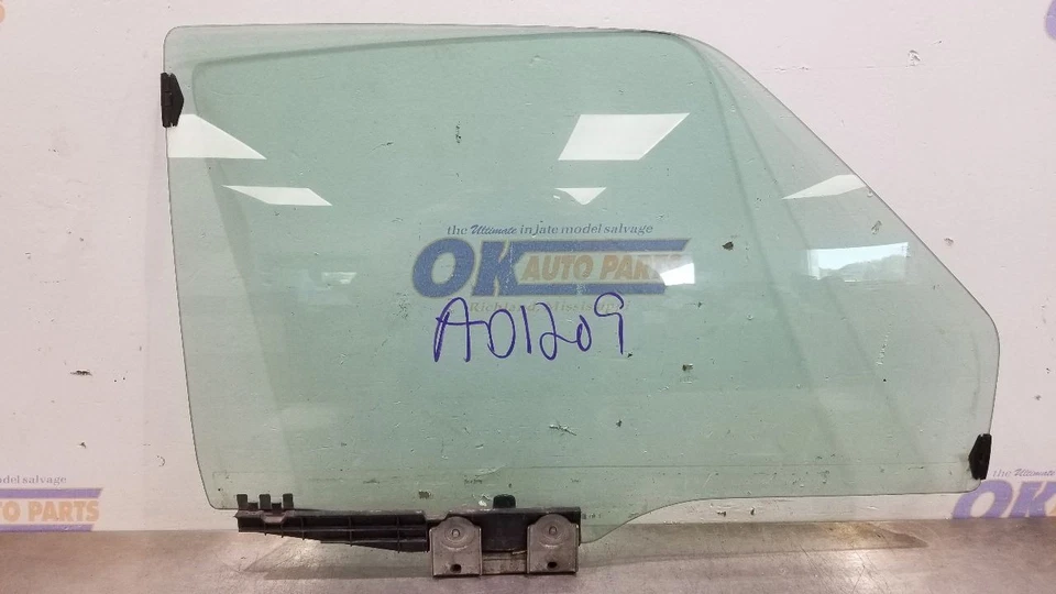 93 GMC TYPHOON DOOR GLASS WINDOW FRONT RIGHT PASSENGER - Imagem 2 de 4