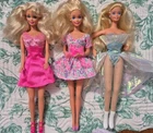 LOT OF 3 VINTAGE BARBIE DOLLS FROM 1980'S & 90'S WITH OUTFITS & SHOES MATTEL