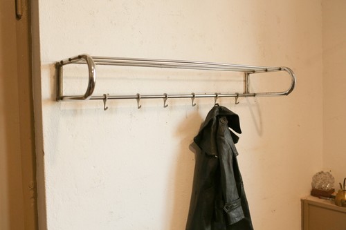 True Vintage Steel Tube Wall Coat Rack Bauhaus Coat Rack Hat Shelf 101 Cm Wide - Picture 2 of 9