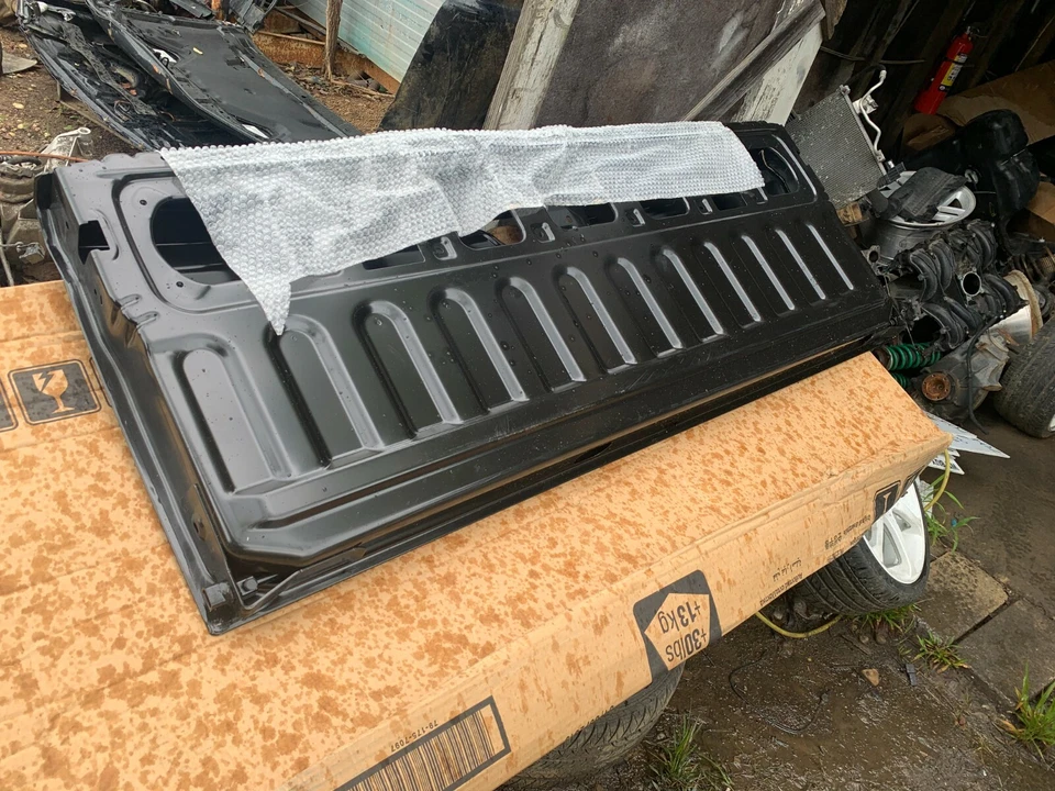 19-20 道奇 RAM 2500 3500 原始设备制造商全新尾盖尾门组件 68394211AD — 第 3/4 张图片