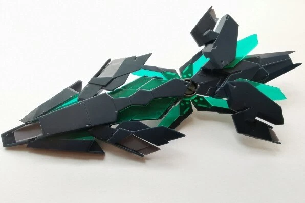 2pcs DE Sheild UNICORN Banshee Phenex kit for HG/RG 1/144 RX-0  - Image 2 of 4