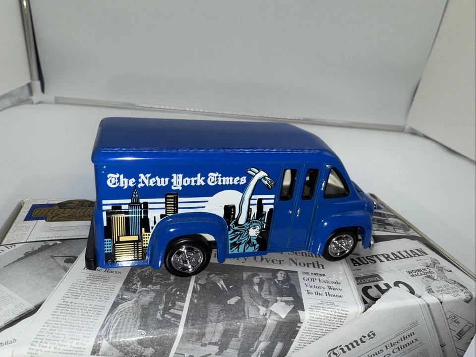 MATCHBOX-MODELS OF YESTERYEAR-POWER OF THE PRESS-YPP 04 DODGE ROUTE VAN-NY TIMES - Image 2 of 4