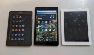 3 x Restposten Tablets für Ersatzteile, Parts oder defektes Android Tablet Samsung iPad Fire
