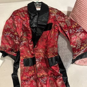 Unworn Vintage Red With Black Hand Embroidered Chinese Robe Sz 42