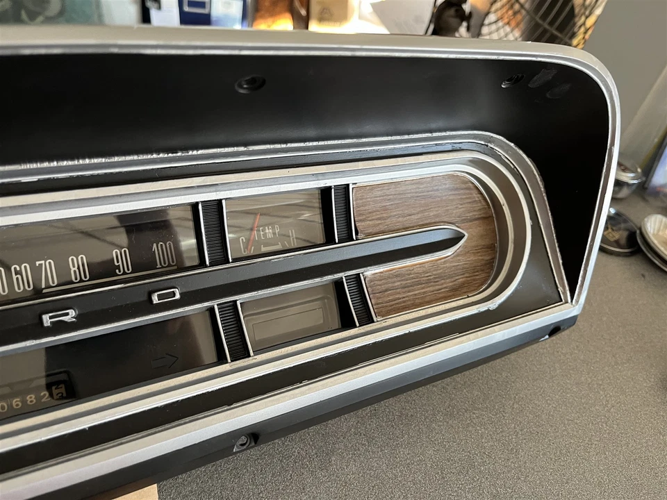 1967 -1972 Ford F100 Instrument Cluster Gauges 1968 1969 1970 1971 OEM F-250 - Image 4 of 4