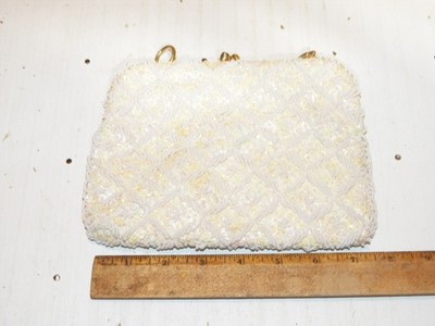Vintage White Criss-cross Pattern Beaded Handbag