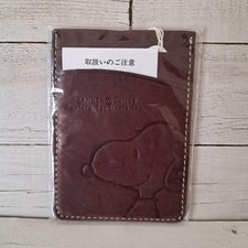 Snoopy Peanuts Pass Case Card Holder Brown Leather Style Official Character Gif
