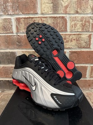 New Nike Shox R4 Metallic Silver Black Red AR3565-011 Women Size