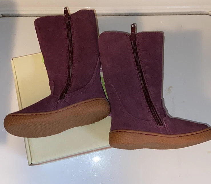 NUEVAS BOTAS COMPLETAS CON FLECOS Matilda Jane Livie & Luca Gamuza Púrpura, Talla Niño 4 Nuevas en Caja Foto 3 de 4