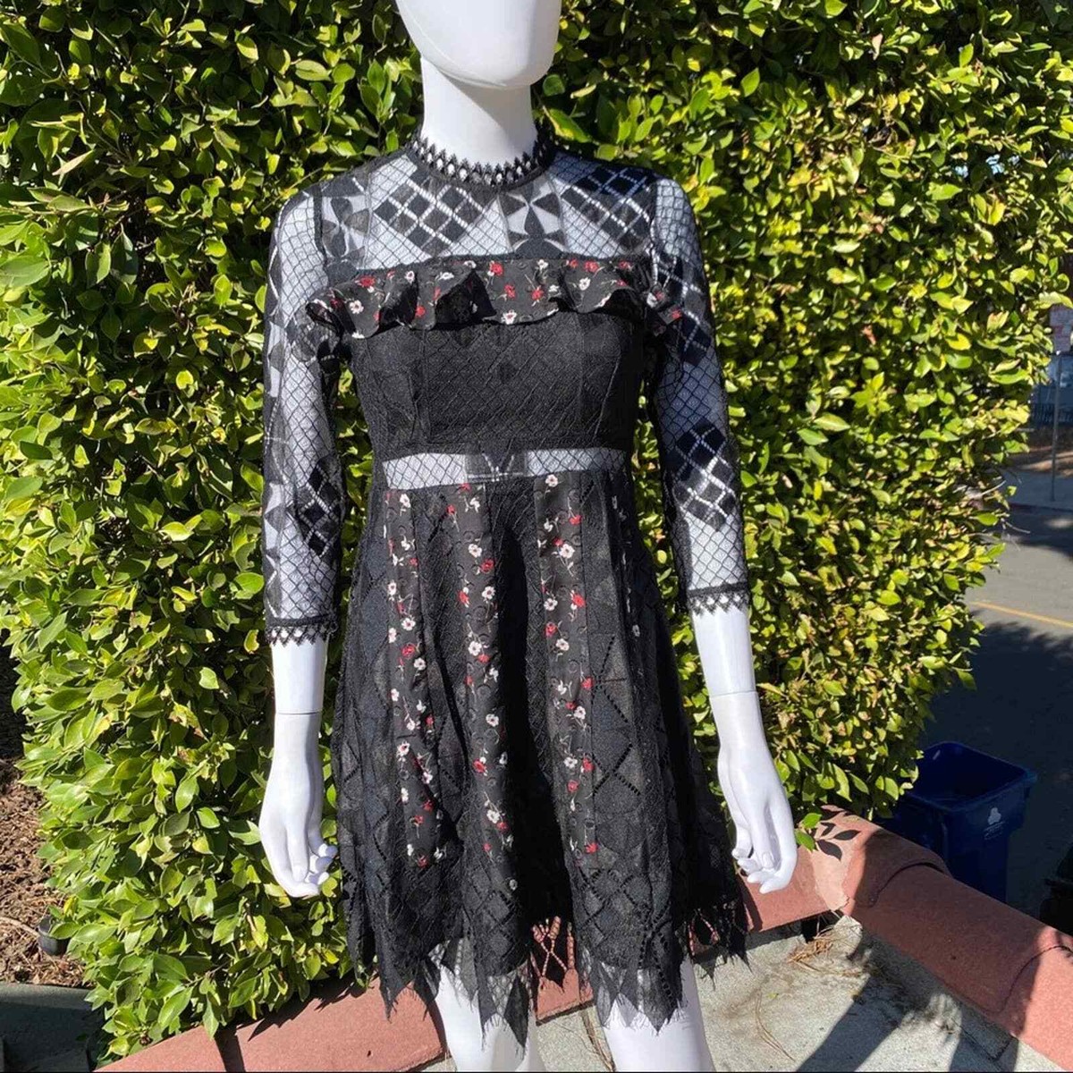 FOXIEDOX Black Floral Lace Dress SIZE XS/S | eBay FOXIEDOX Black Floral Lace Dress SIZE XS/S | eBay