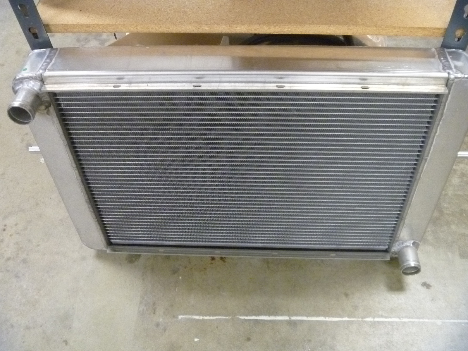 ALUMINUM RADIATOR ASTON MARTIN DB4 DB5 DB6 NEW