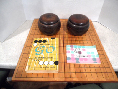 Vintage Japanese Go-Board IGO Game W/ Goishi And Game Books - Folding Board