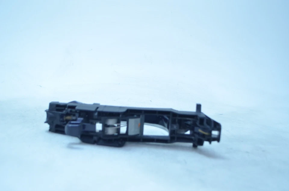 03-06 MERCEDES-BENZ W211 E500 MANIJA PUERTA EXTERIOR TRASERA DERECHA AZUL OEM Foto 3 de 4