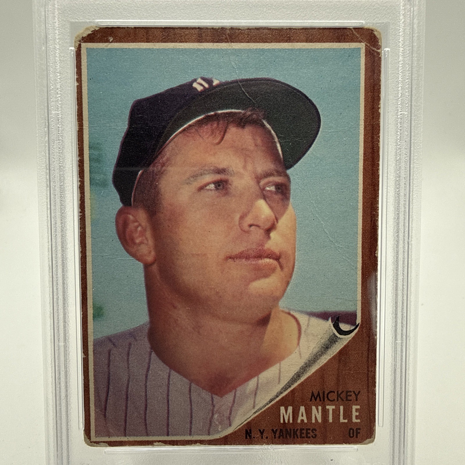 1962 Topps - Mickey Mantle #200 - PSA 1