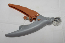 Professional Pet Nail Clipper Scissors with LED Light For Cats And Dogs