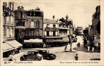 Ak Villers sur Mer Calvados, Place Jeanne d Arc und Avenue de la... - 4477944