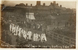 RP Postcard Funeral Dr Barnardo Barkingside Railway Station Ilford 1905.