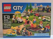 ‪‪❤︎‬⁴ページ LEGO 60134 Fun in the park City People Pack Set Parts List