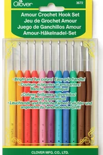 Clover Amour Crochet Hook Set 10-Piece Soft Grip Assorted Sizes 3672