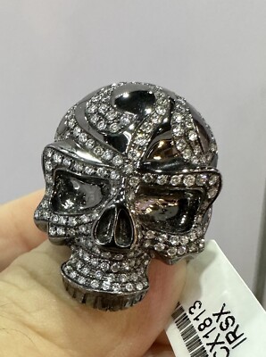 An Extraordinary 18k Diamond Skull Ring