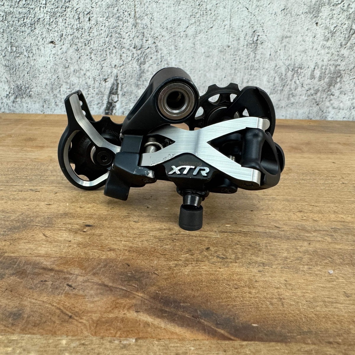 Shimano XTR RD-M971-GS 9-Speed Medium Cage Mechanical Rear