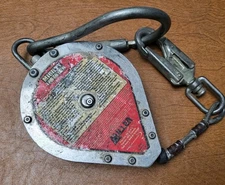 Miller MIGHTY LITE 310 lbs Self Retracting Lifeline RL20G 20ft Tested 