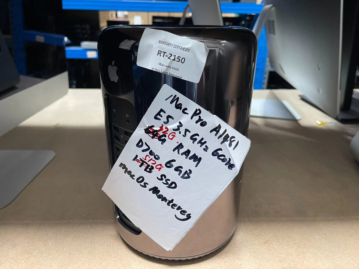Apple Mac Pro 32 GB RAM Apple Desktops 500 GB SSD Capacity-In-One