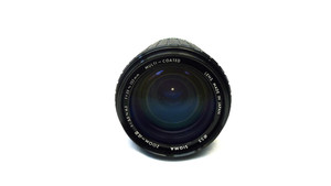 Sigma Zoom A III 35-135mm F3.5-4.5 Multi-Coated Lens Nikon Mount