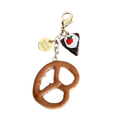 Fun Chocolate Pretzel Bread Pouch Decoration Bag Pendant for Coins and Keys