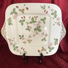 WEDGWOOD WILD STRAWBERRY BONE CHINA -MISC & SERVING PIECES AVAILABLE