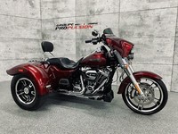 2017 Harley-Davidson FLRT 107 Freewheeler Trike | RineHart Exhaust