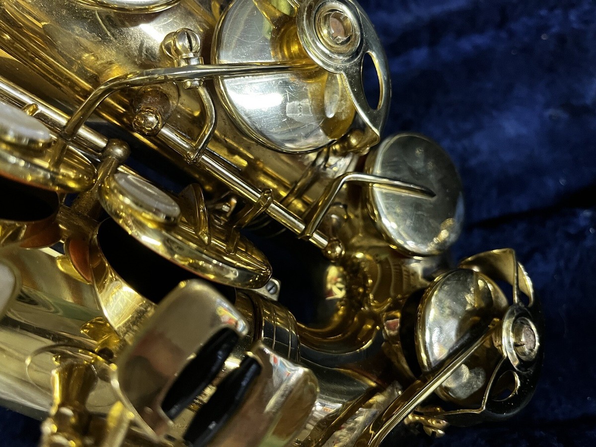 セルマー Conn Selmer USA Prelude AS700 サックス Prelude AS700 Alto Saxophone by Conn Selmer Two Necks w Case