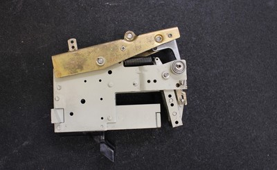 SIEMENS Arbeitsstromauslöser 3WY4817 - Leistungsschalter 3WJ und 3WQ
