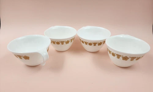 Set Of 4 Vintage Corelle Butterfly Gold Hook Handle Coffee Tea Cups 1960's