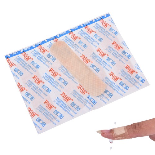 50pcs-First-Aid-Bandage-Hemostatic-Medical-Waterproof-With-Gauze-Pads-y1z