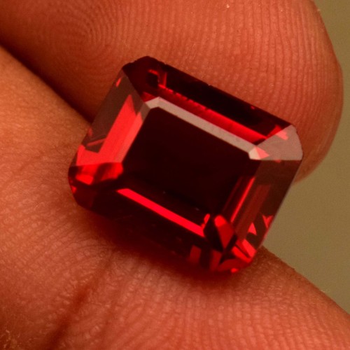 Mozambique Red Ruby Emerald Cut 6.80 Ct Loose Gemstone Lab-Created - Picture 3 of 6