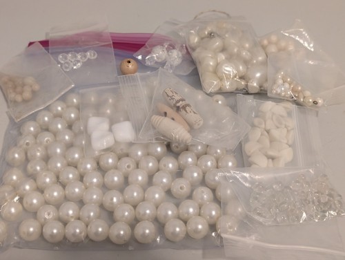 Over 9 Pounds! Vtg & New Beads for Jewelry Making - All Colors Harvested Parts - Picture 8 of 24