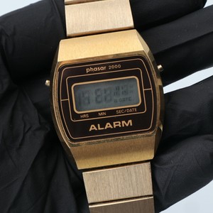 digital watch makers