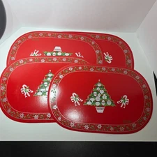 Set of 4 Vintage Maytex Oval Shaped Vinyl Placemats Cala Di Volpe' Christmas