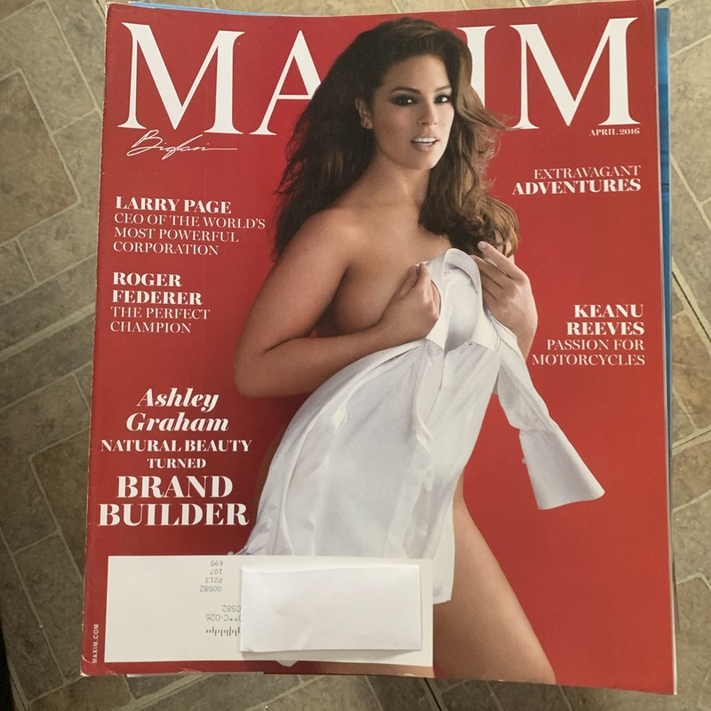 Maxim Magazine No. 212 April 2016 (Ashley Graham)