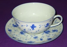 Arzberg 1382 Blaublüte ***  seltene KLEINE Teetasse mit Untertasse *** 1947-1970
