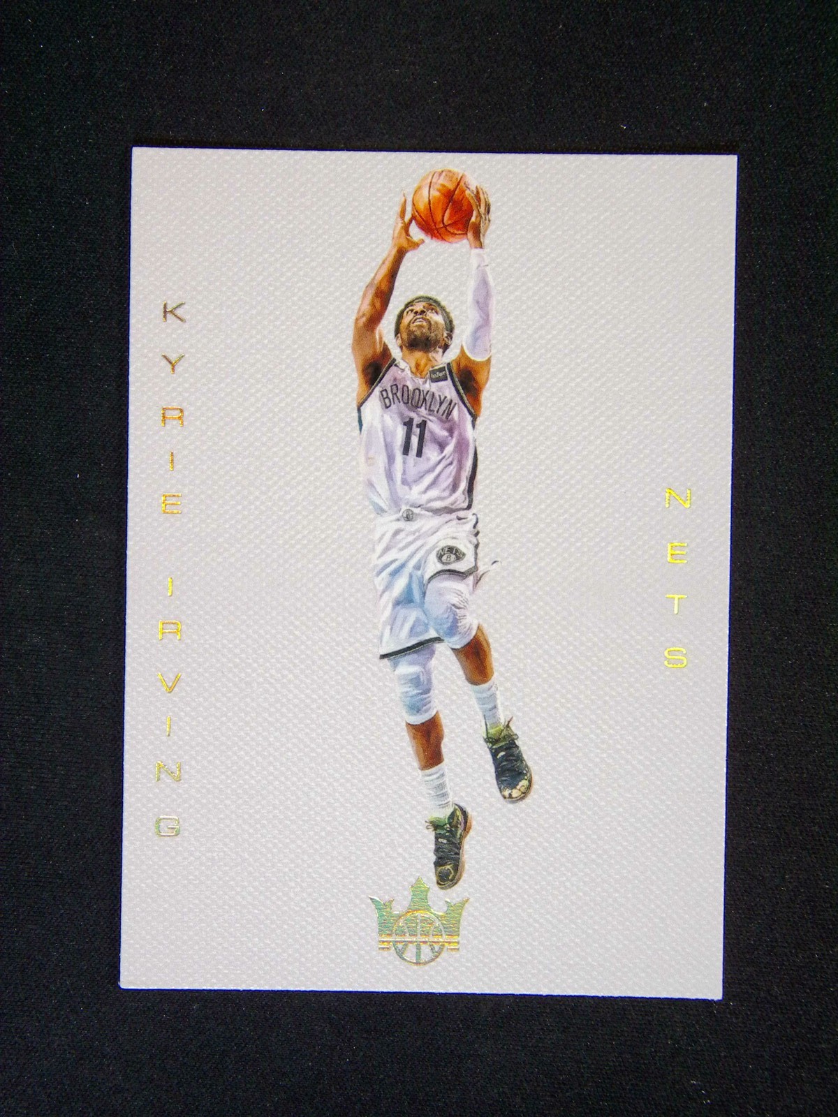 2019-20 Panini Court Kings Kyrie Irving #25 Blank Slate Case Hit SSP