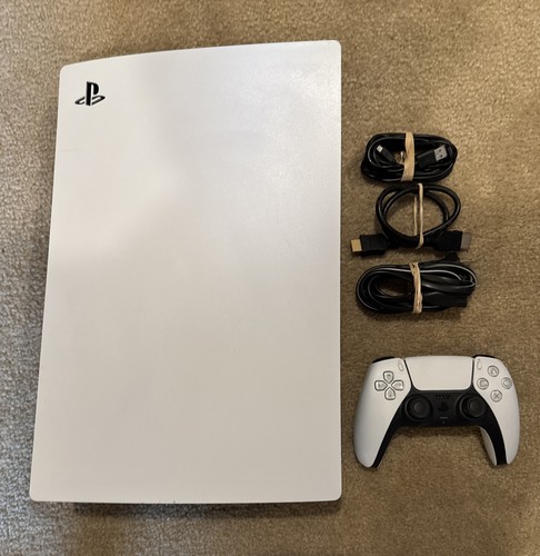 Sony PlayStation 5 PS5 4K 825GB Disc Free Console +Controller TURNS On/Off AS IS