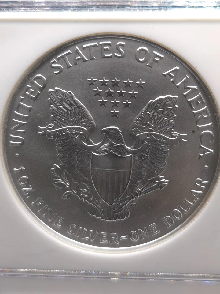 2005 American Silver Eagle – NGC MS69–Legacy BU with Rising Market Appeal - Image 4 of 4