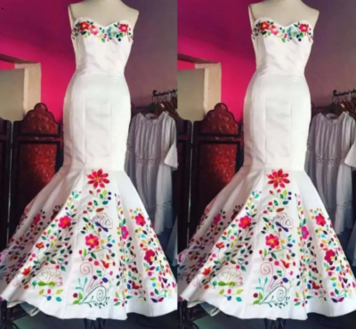 Vintage Mexican Embroidered Wedding Dress Chic White Satin Sweetheart Top Corset | eBay Vintage Mexican Embroidered Wedding Dress Chic White Satin Sweetheart Top Corset | eBay