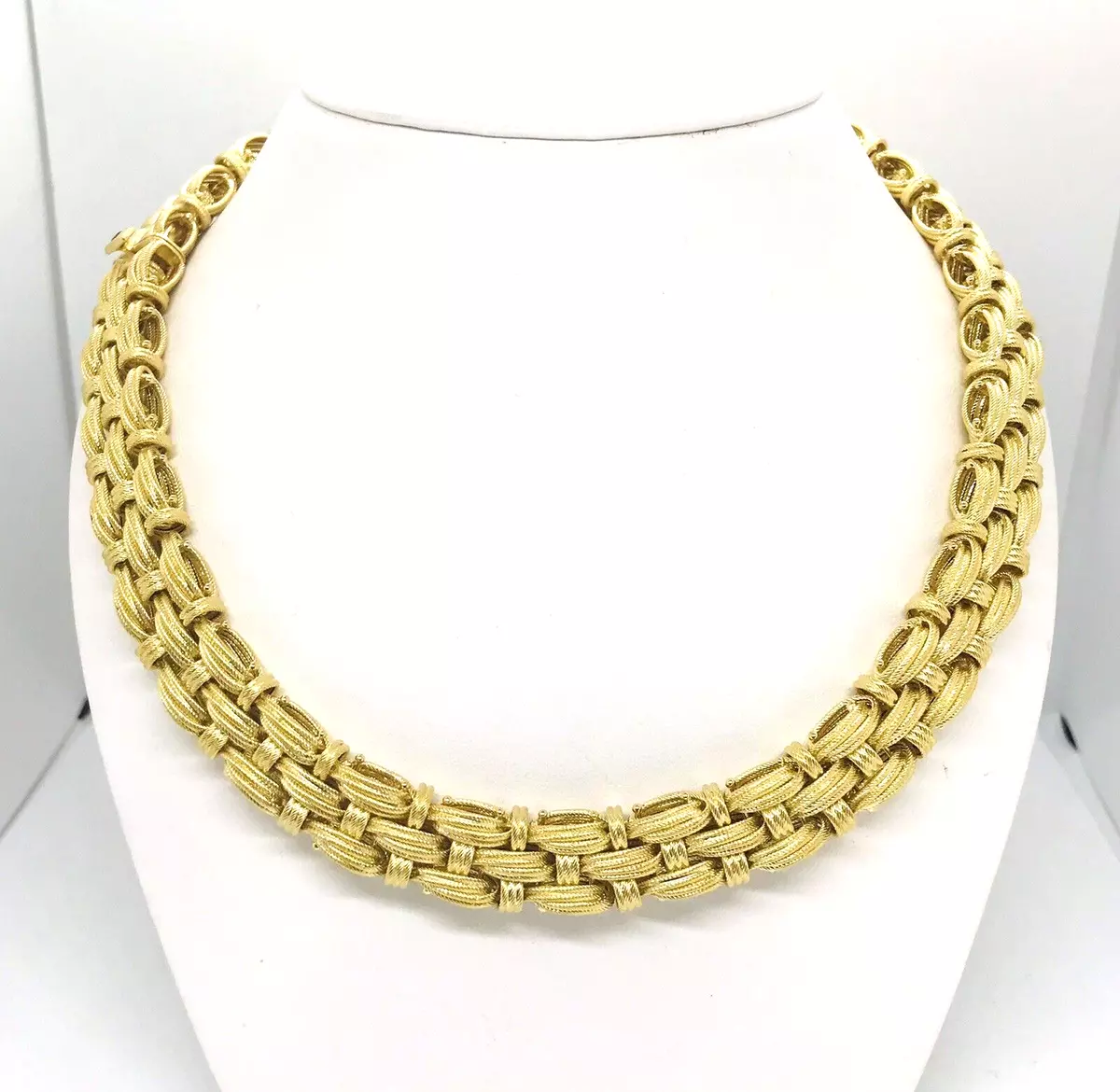 Roberto Coin 18k Yellow Gold 17 Inch 14 mm wide 750 Italy Link Necklace