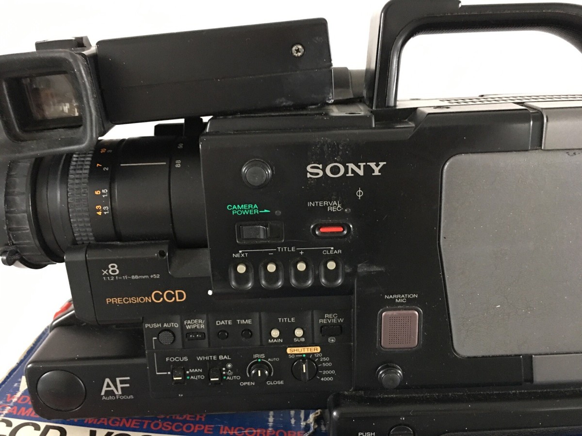 SONY CCD-V200E MEGA PAKET 2x Video8 Professional Kamera +