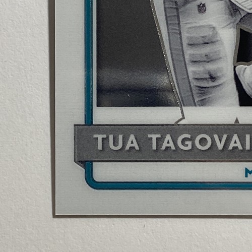 2020 PANINI DONRUSS OPTIC TUA TAGOVAILOA BLACK AND WHITE RATED ROOKIE NO 302 - Picture 5 of 6
