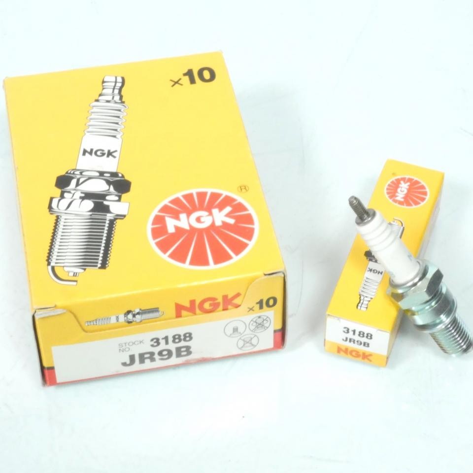 Bougie allumage moto NGK r&eacute;f&eacute;rence JR9B allumage stable 1200 Bandit